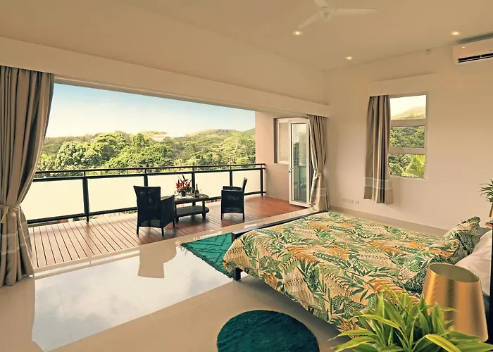 Villa Cliffhanger Mountain With Private Pools
