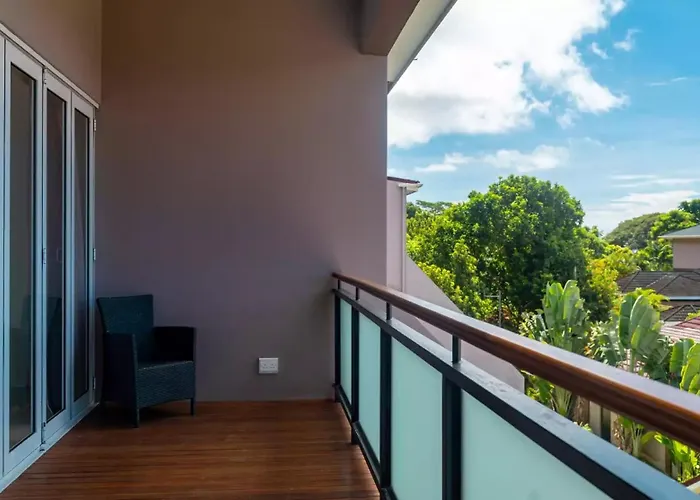 Cliffhanger Mountain With Private Pools